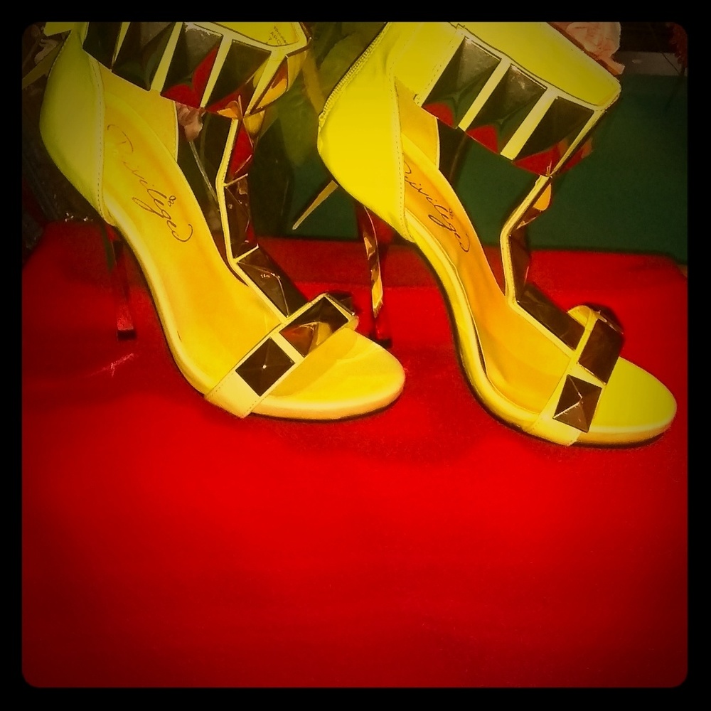 Shoes